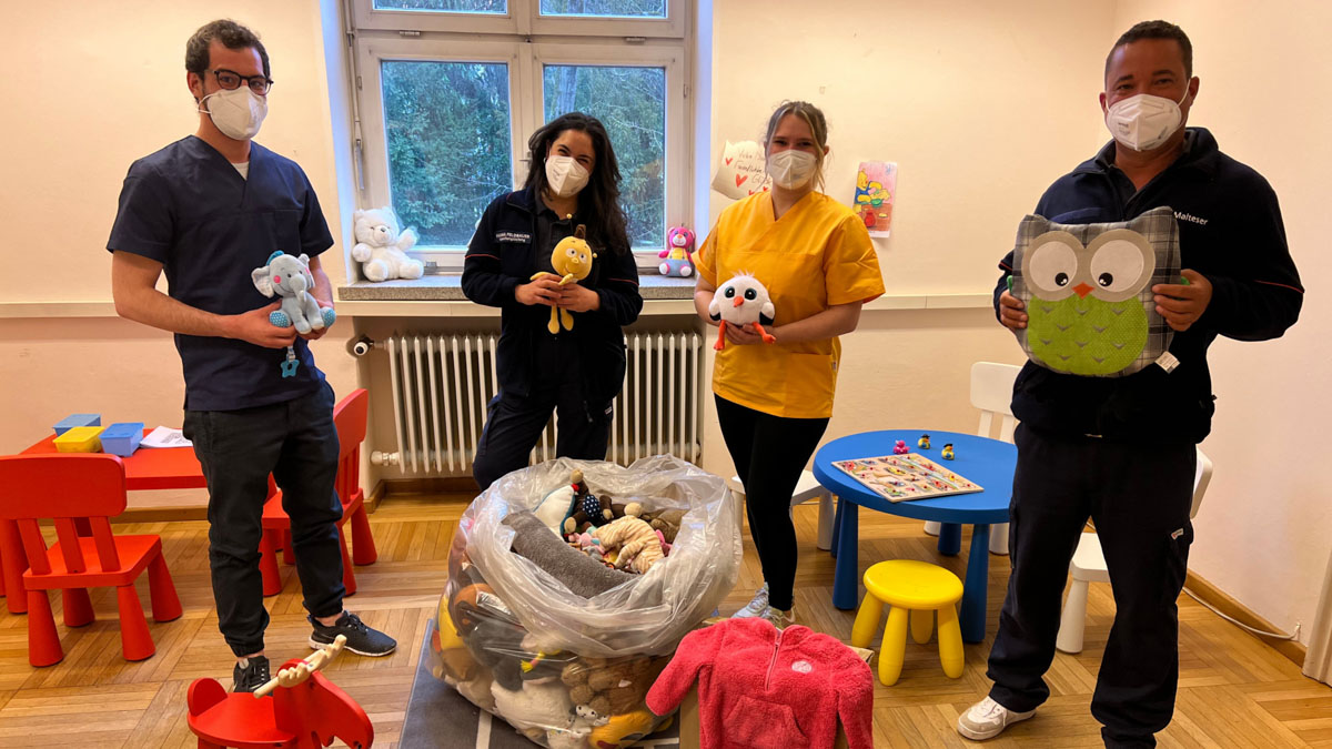 Über 3.000 Kuscheltiere für geflüchtete Kinder aus der Ukraine