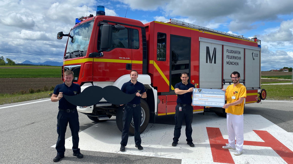Besondere Spendenübergabe der Flughafenfeuerwehr München
